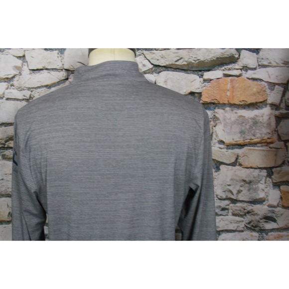 TRAVIS MATTHEW Men's Jersey Gray Chest Strip 1/4 zip Mock Neck Poly Cotton L - Picture 14 of 15